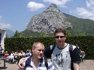 P6230208 Lukas s Honzou - pevne jako skala.JPG